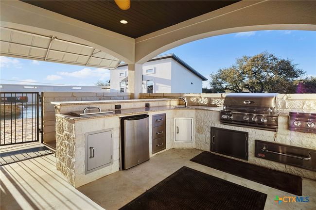 111 Western Oaks, House other with 4 bedrooms, 4 bathrooms and null parking in New Braunfels TX | Image 34