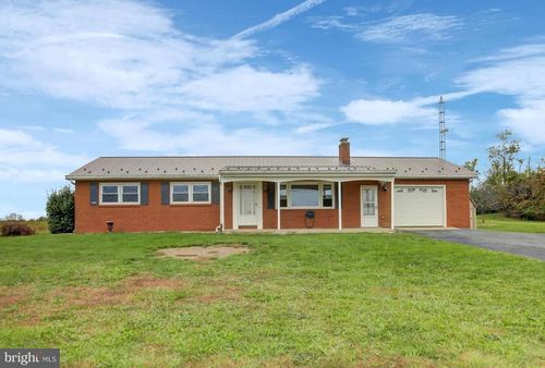 3771 Buchanan Trl W, GREENCASTLE, PA, 17225-9388 | Card Image
