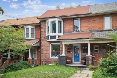350 Albany Ave, Toronto, ON, M5R3C9 | Card Image