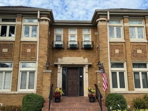 1-1418 Lake Blvd, Saint Joseph, MI, 49085-1691 | Card Image