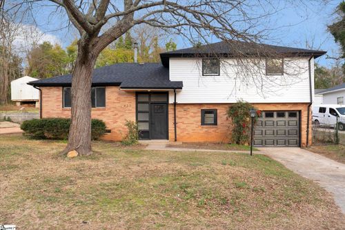 423 Fairmont Dr, Greenville, SC, 29605-2541 | Card Image