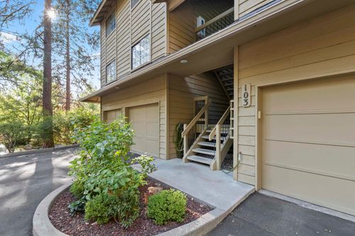 103 S Neyland Ave, Liberty Lake, WA, 99019-8608 | Card Image