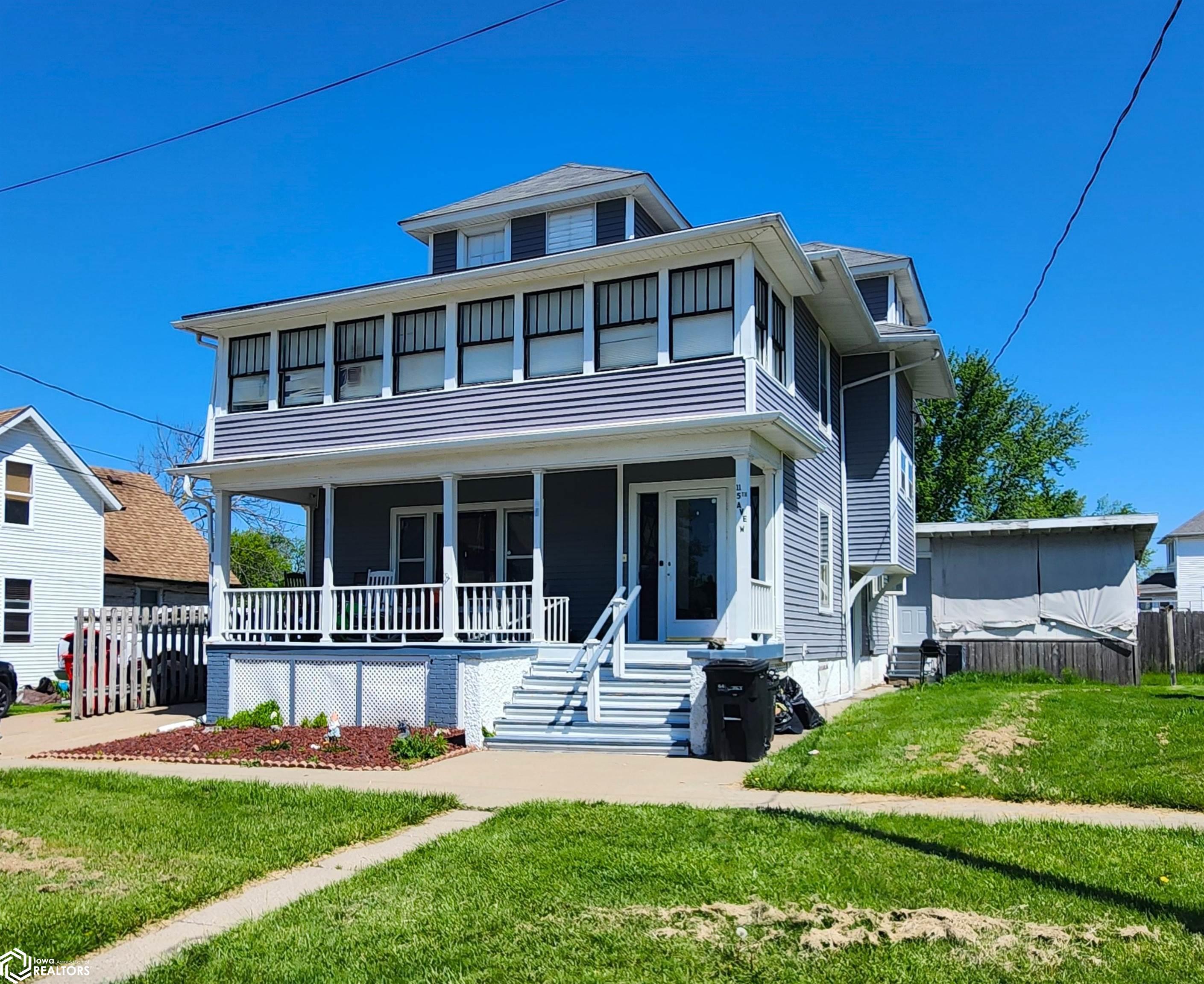 5th Ave, Albia, IA 52531