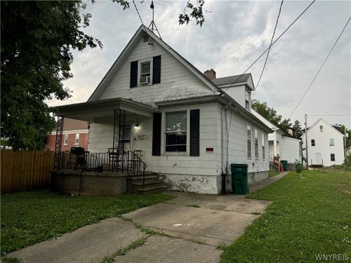 412 19th Street, Niagara Falls, NY, 14303 | Card Image