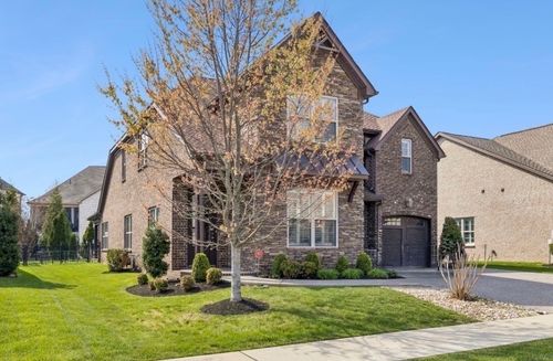 1025 Laffite Way, Gallatin, TN, 37066-1579 | Card Image