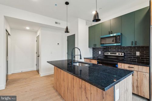 4-4243 Mantua Ave, PHILADELPHIA, PA, 19104-1213 | Card Image