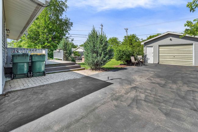 127 Saint Joseph Ave, House other with 2 bedrooms, 2 bathrooms and 1 parking in Joliet IL | Image 6