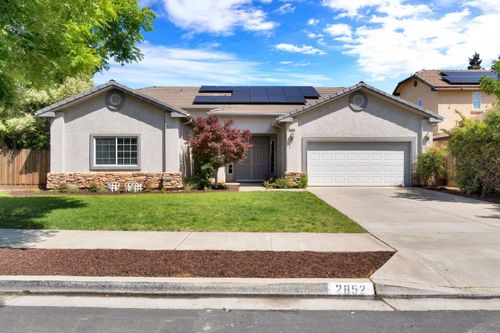 2852 Geary Avenue, Sanger, CA, 93657 | Card Image