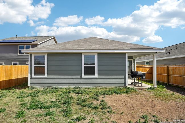 5431 Frederick Blf, House other with 3 bedrooms, 2 bathrooms and null parking in Von Ormy TX | Image 32