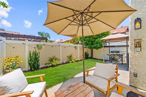 35-20931 Judah Ln, Newhall, CA, 91321-3151 | Card Image