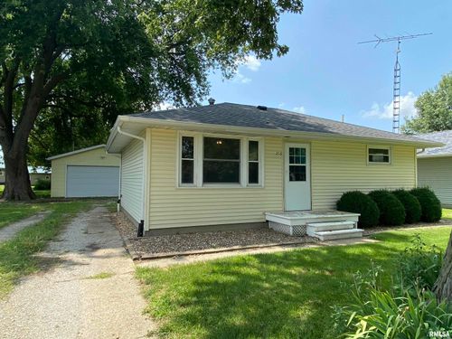 216 E Oak St, Broadwell, IL, 62634-6329 | Card Image