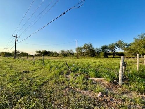 311 E Anaya Rd, Pharr, TX, 78577-9301 | Card Image