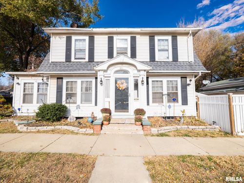 201 E Gift Ave, Peoria, IL, 61603-1743 | Card Image