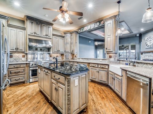 10298 Wild Rose Cir, Forney, TX, 75126-6068 | Card Image