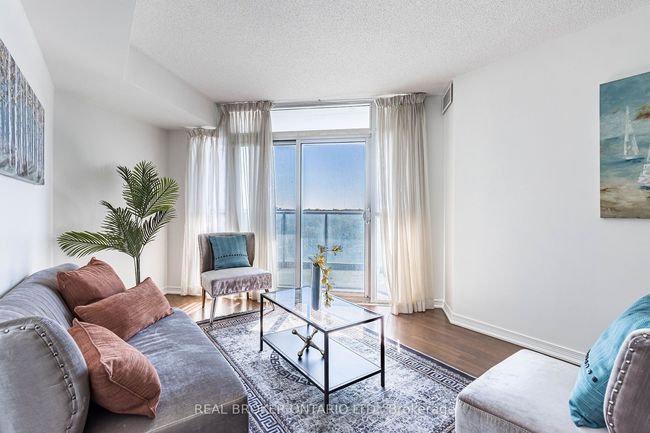907 - 9 George St N, Condo with 2 bedrooms, 1 bathrooms and null parking in Brampton ON | Image 16