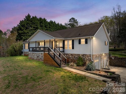 4624 S Olivers Xrd, Maiden, NC, 28650-9175 | Card Image