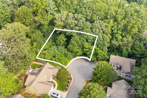 14 Catalina Ct, Asheville, NC, 28806-2284 | Card Image