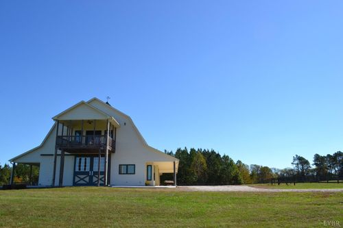 1433 Piney Mountain Rd, Appomattox, VA, 24522-8958 | Card Image
