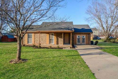 415 Lawson Rd, Smyrna, TN, 37167-6412 | Card Image