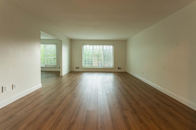 Family Room | Image 6