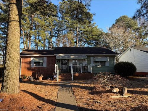 912 Tazewell St, Portsmouth, VA, 23701-3230 | Card Image