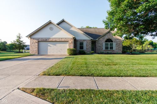 15868 River Birch Rd, Westfield, IN, 46074-9791 | Card Image
