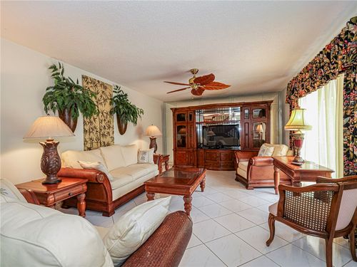 10d-510 N Tropic Ln, VERO BEACH, FL, 32960-7819 | Card Image