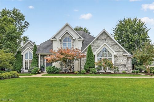 34425 Saint Maron Blvd, Avon, OH, 44011-3220 | Card Image