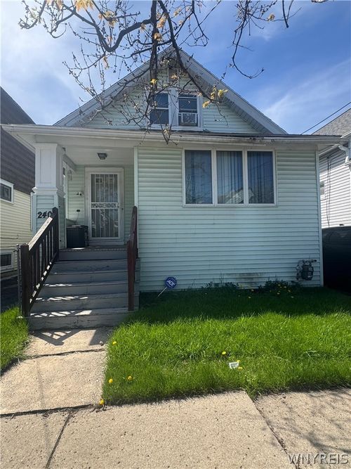240 Hagen Street, Buffalo, NY, 14215 | Card Image
