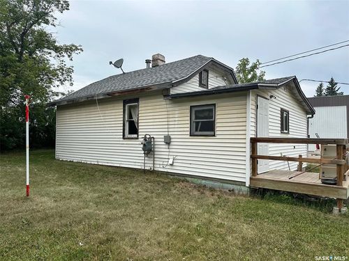 202 Prince St, Hudson Bay, SK, S0E0Y0 | Card Image