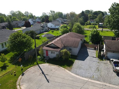 39 Longtent Ave, Fort Erie, ON, L2A1E2 | Card Image