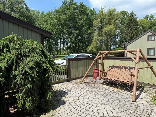 646 Idlewood Ct, House other with 3 bedrooms, 2 bathrooms and null parking in Baldwinsville NY | Image 28