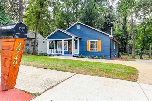 2749 Memorial Dr Se, Atlanta, GA, 30317-3327 | Card Image