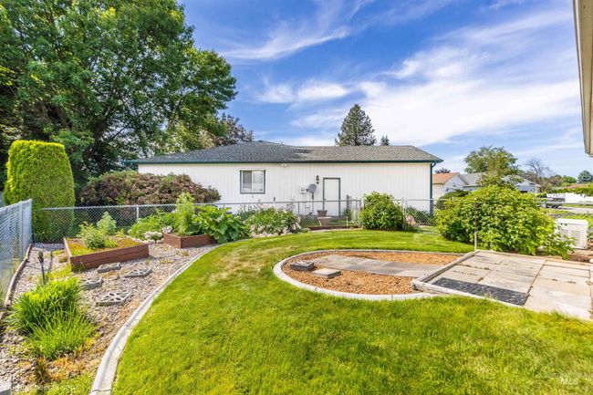 1362 W Tanglewood Ct, House other with 3 bedrooms, 2 bathrooms and 2 parking in Hayden ID | Image 11