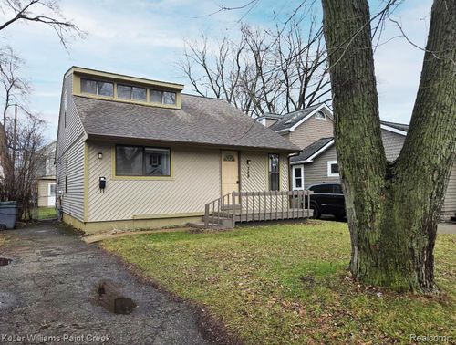 755 Emmons Ave, Birmingham, MI, 48009-2087 | Card Image