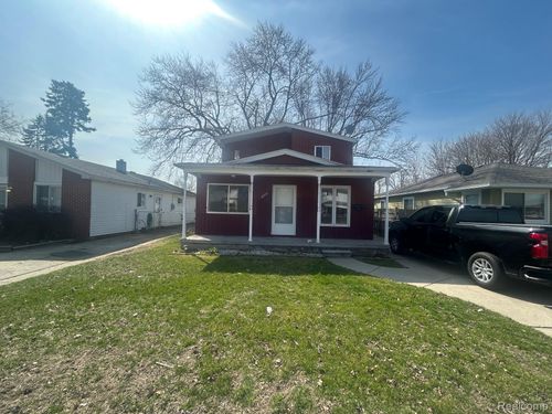 25651 Mcdonald St, Dearborn Heights, MI, 48125-1534 | Card Image