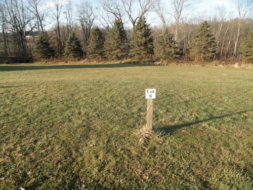 8 Weathervane Dr, Slippery Rock, PA, 16057 | Card Image