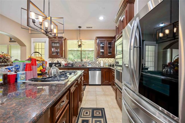 10714 Crestwater Cir, House other with 5 bedrooms, 5 bathrooms and 3 parking in Magnolia TX | Image 14