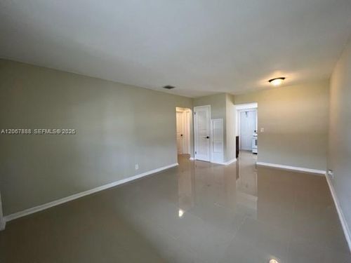 b1-b4-949 W Kalmia Dr, Lake Park, FL, 33403-2128 | Card Image