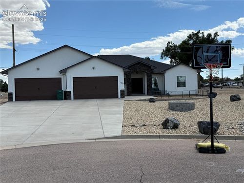1075 Peaceful Court, Pueblo, CO, 81006 | Card Image