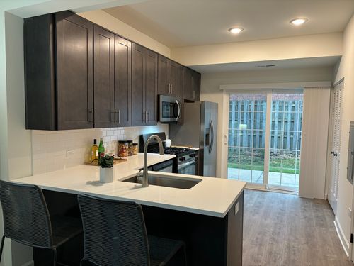 ste-100-1436 Naperville Wheaton Rd, Naperville, IL, 60563-5610 | Card Image