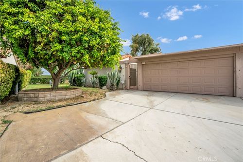 6230 Driver Rd, Palm Springs, CA, 92264-6335 | Card Image