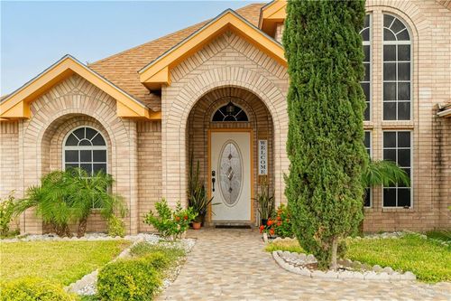 716 Grosbeak, Pharr, TX, 78577-7933 | Card Image