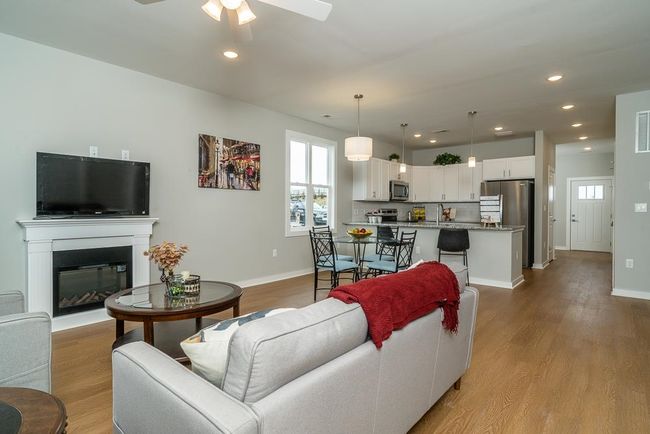 1524 Crownpoint Dr, Townhouse with 3 bedrooms, 2 bathrooms and null parking in Rockingham VA | Image 10