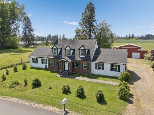 10124 Wiseacre Ln Ne, Aurora, OR, 97002-8726 | Card Image