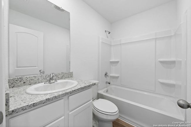 10946 Delight Grv, House other with 2 bedrooms, 2 bathrooms and null parking in Converse TX | Image 14