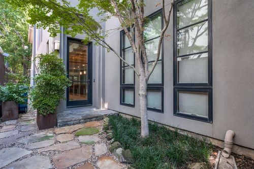 3618 N Fitzhugh Ave, Dallas, TX, 75204-1613 | Card Image