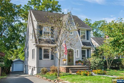 36 Marshall St, West Caldwell, NJ, 07006-7919 | Card Image