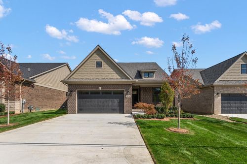 5856 Willow Grove Dr, Troy, MI, 48085-3349 | Card Image