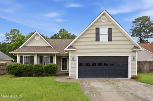 512 Blackberry Ct, Hubert, NC, 28539-4092 | Card Image